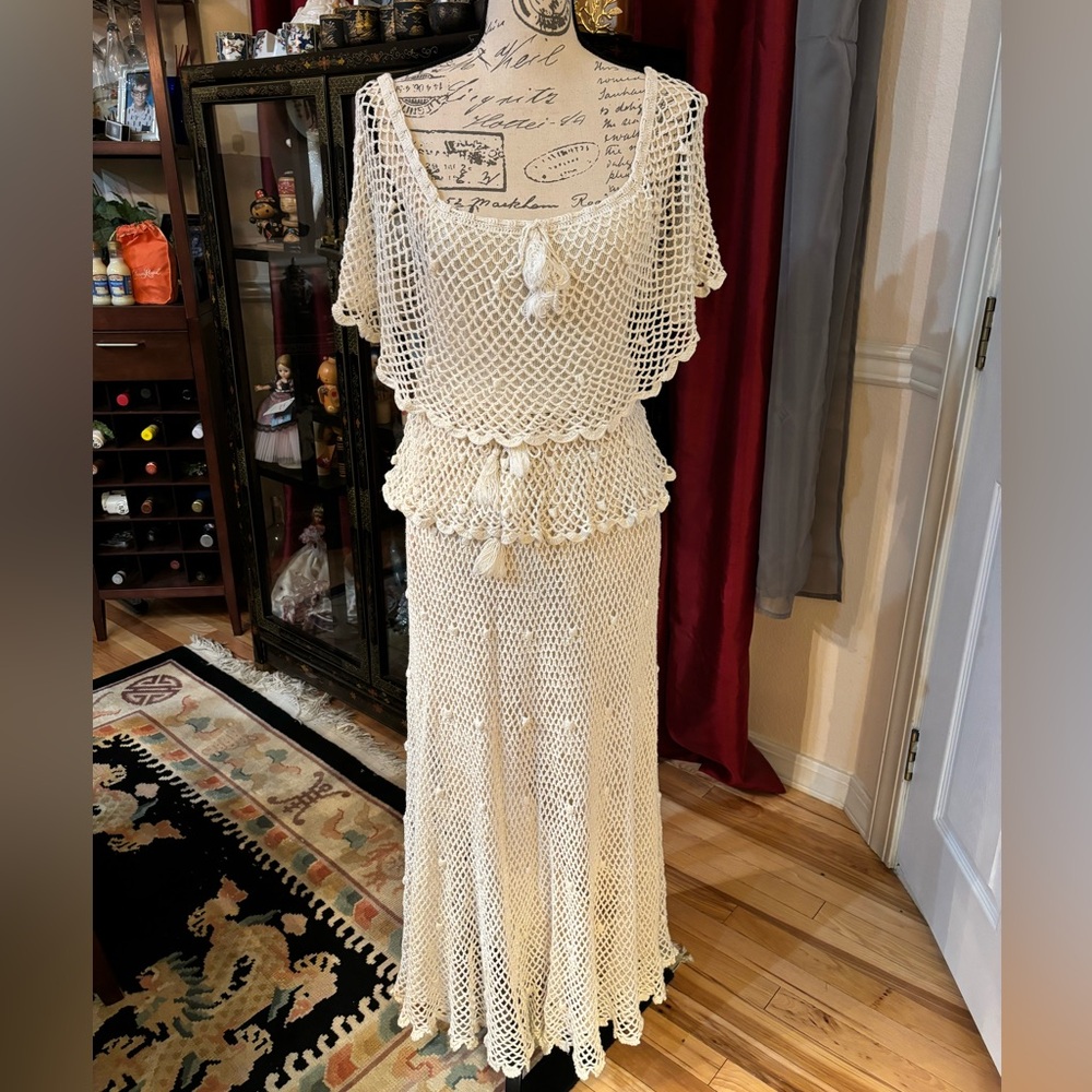 Vintage Veloso’s Gift Shop Philippines Crocheted 2 Piece Top and Skirt Set